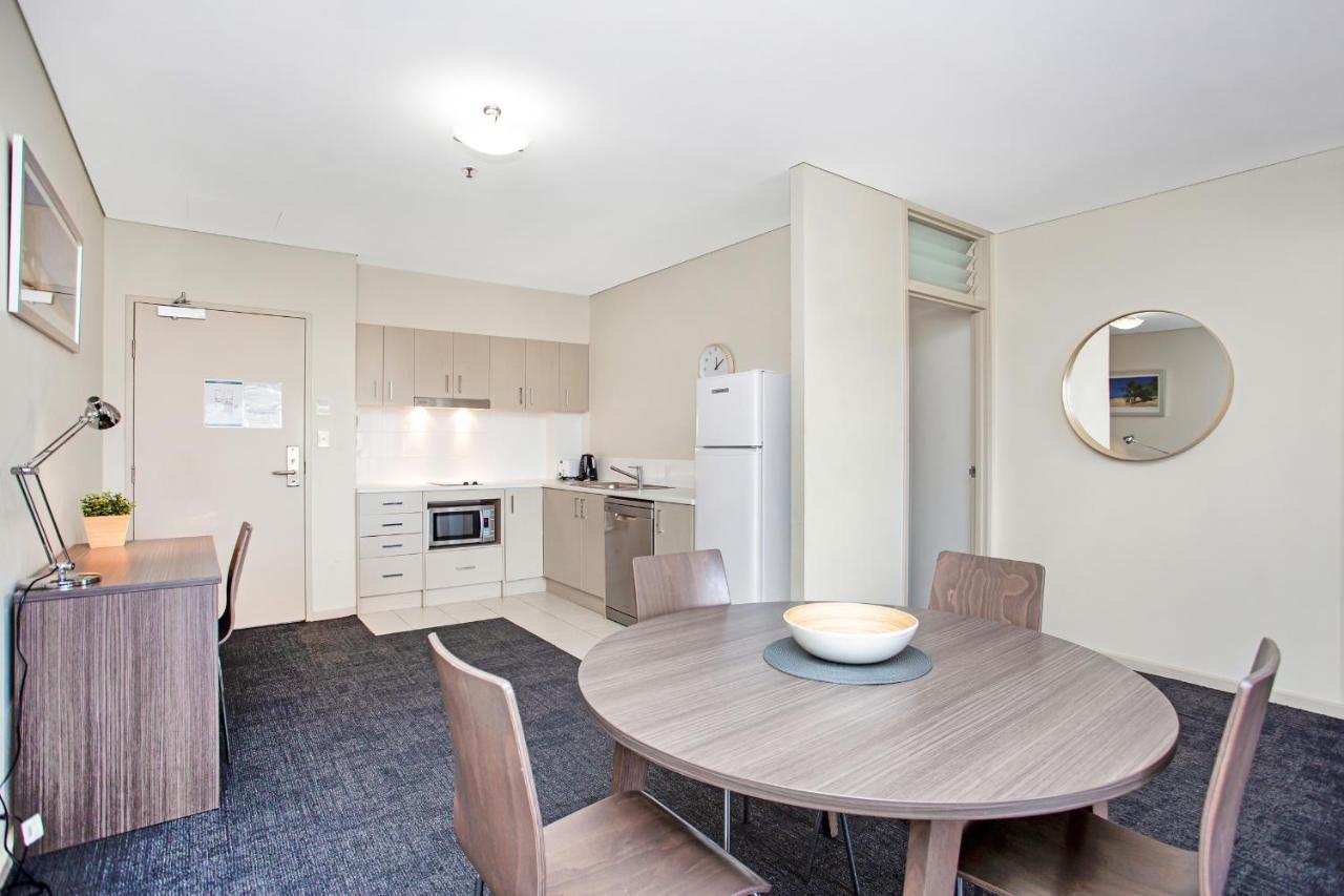 Hume Serviced Apartments Adelaide Exteriör bild