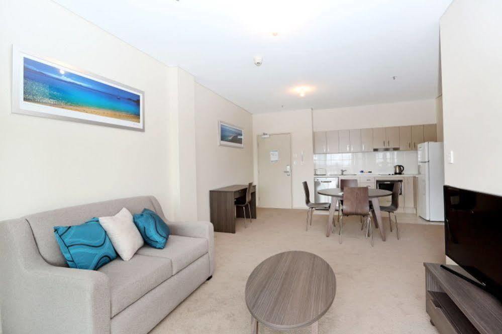 Hume Serviced Apartments Adelaide Exteriör bild